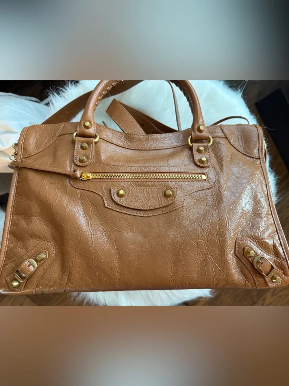 Balenciaga LE CITY BAG MEDIUM IN CAMEL